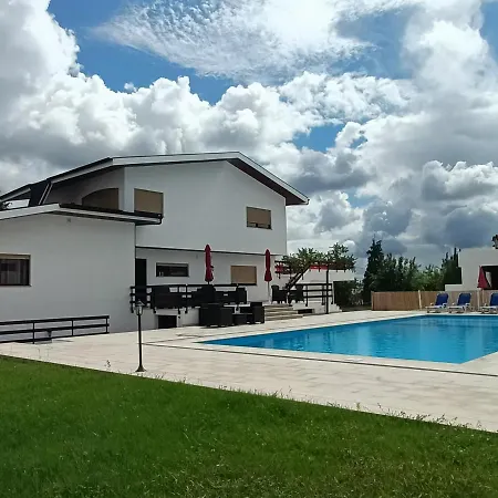 Casa De Ferias Da Costinha Feriehus