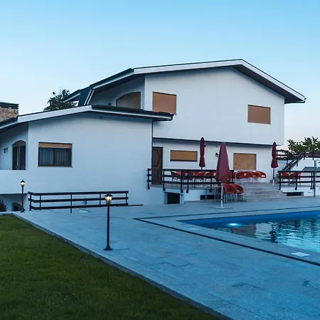 Дом отдыха Casa De Ferias Da Costinha Алижо